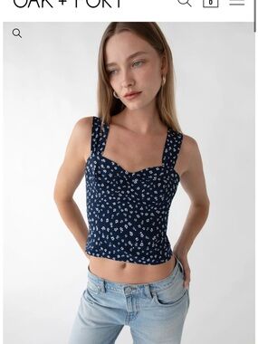 OAK + FORT Navy Floral Sweetheart Crop Tank